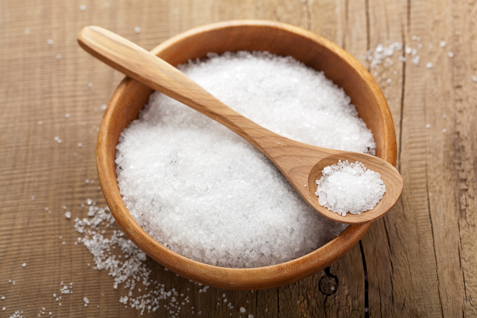 14 Benefits Of Using More Unrefined Sea Salt in Your Food